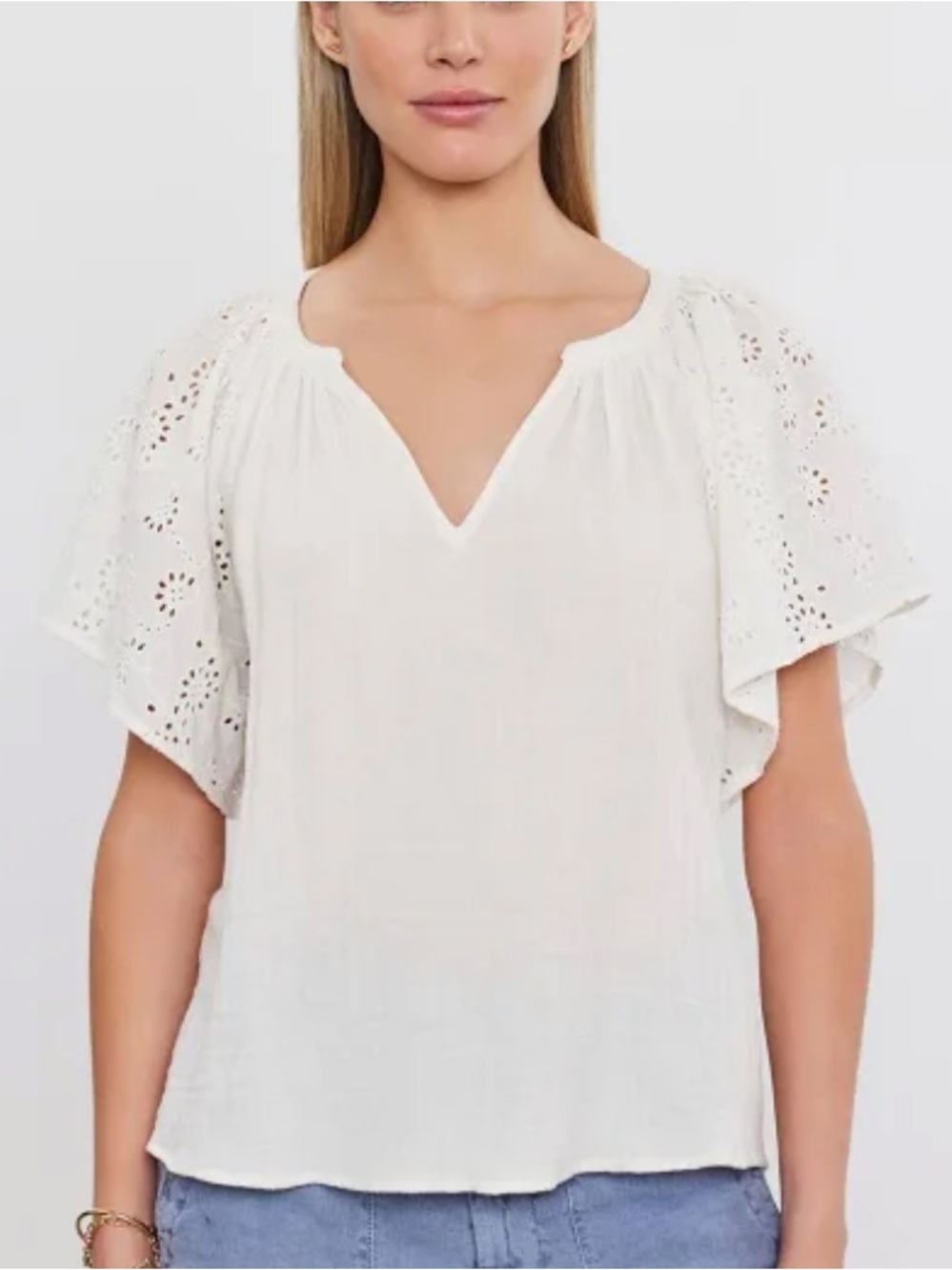 Velvet by Graham & Spencer White Eyelet Flutter Sleeve V-Neck Blouse